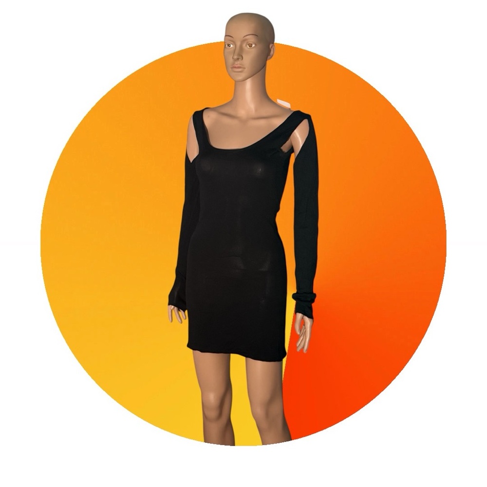 Gianfranco Ferre little. Black Long Sleev cold  Shoulder  Dress